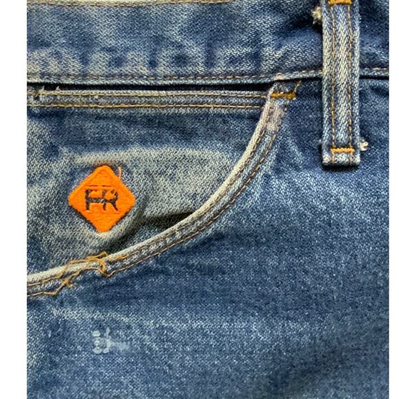 Wrangler Flame Resistant Denim Mens 44X32 Zip Fly Straight Stonewash Blue Jeans - Picture 8 of 12